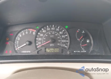 2003 Toyota Corolla Ce из США, поврежденный, VIN 2T1BR32E43C037880